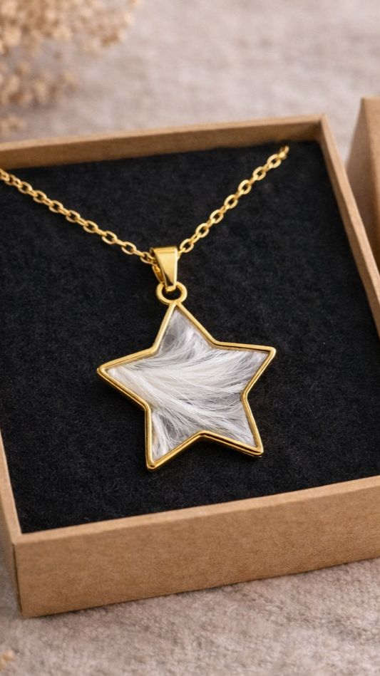 Colgante estrella con pelito personalizado – Joya emocional única