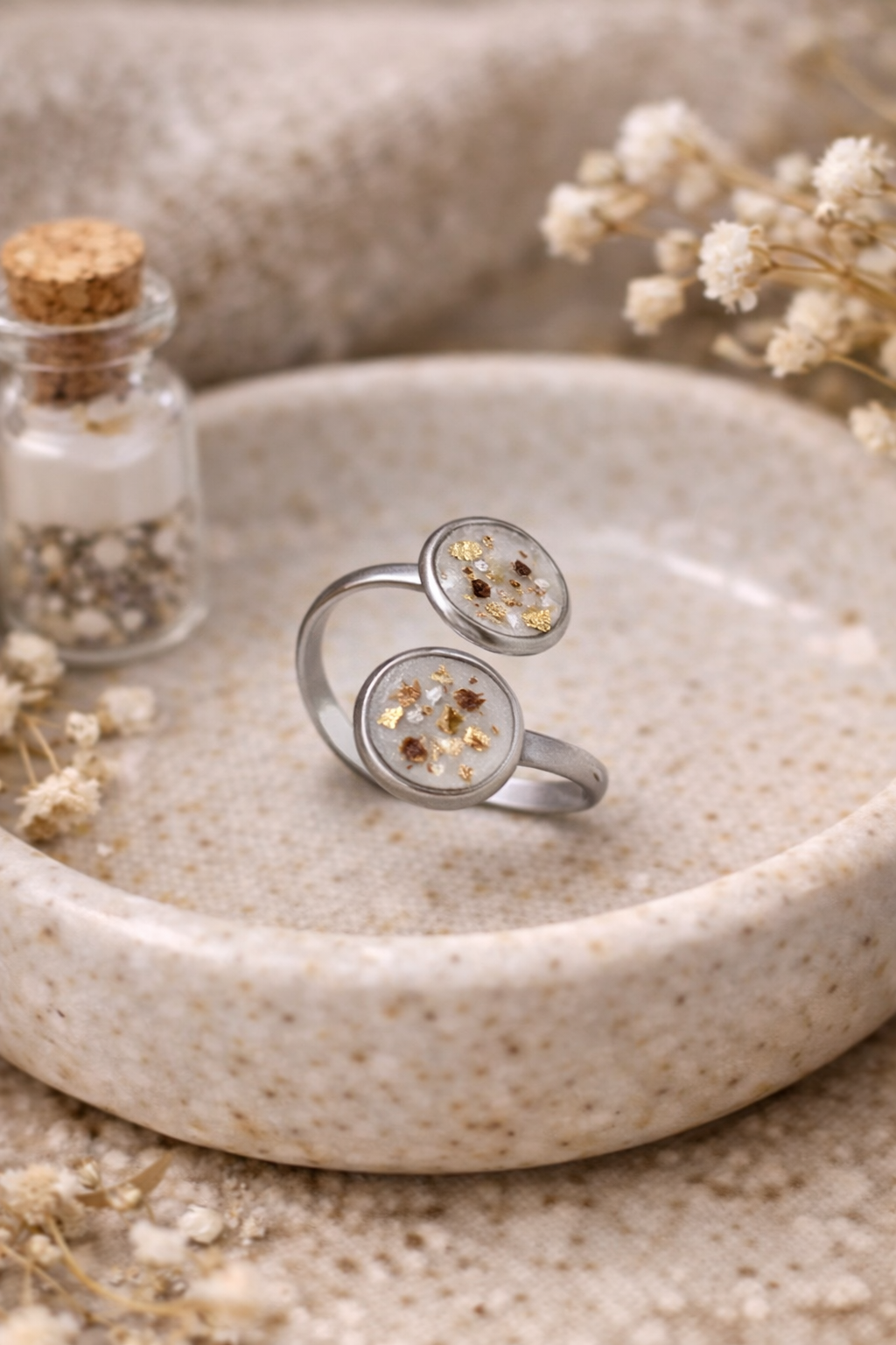 Anillo emocional ajustable con cordón umbilical y pan de oro