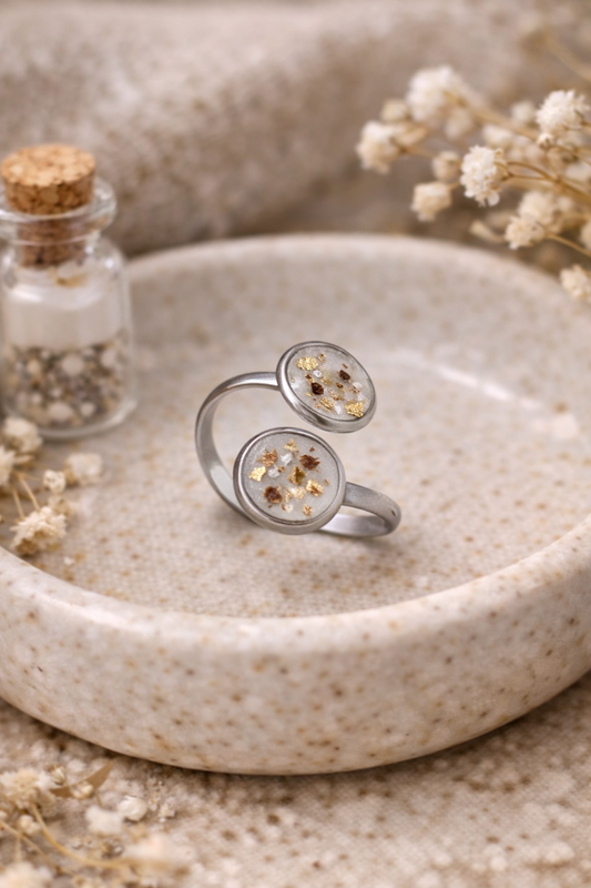 Anillo emocional ajustable con cordón umbilical y pan de oro