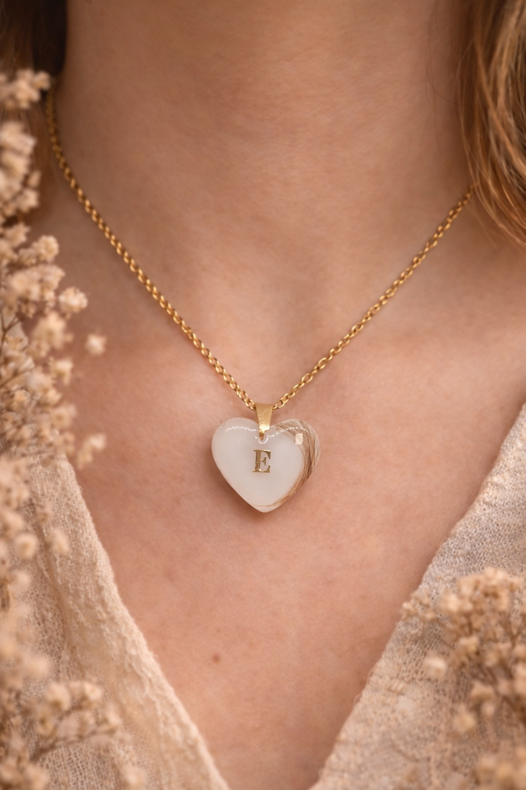 Colgante corazón personalizado con leche materna y mechón de pelo