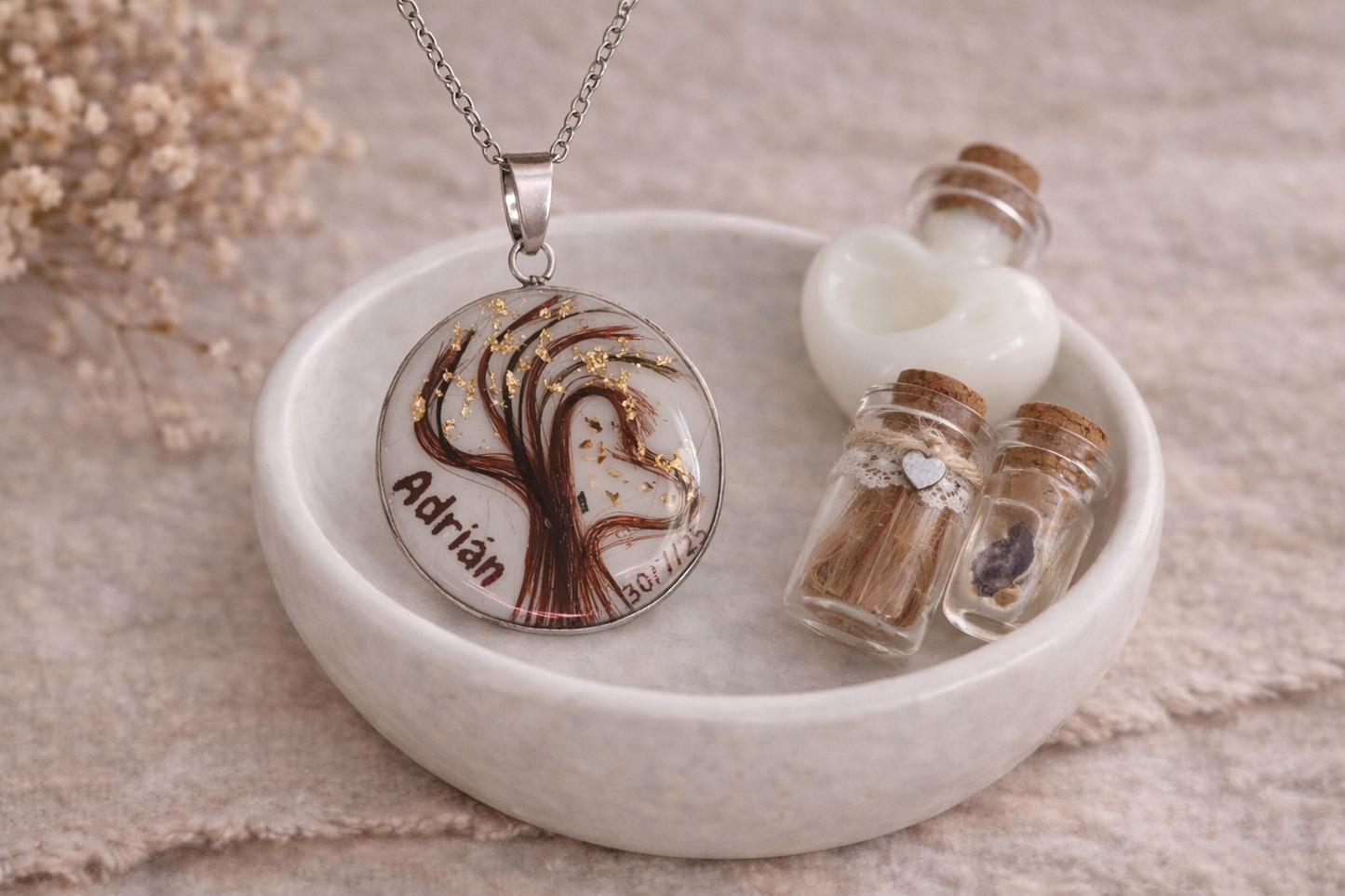 Colgante Árbol de la Vida con leche materna y pelito – Joya emocional personalizada